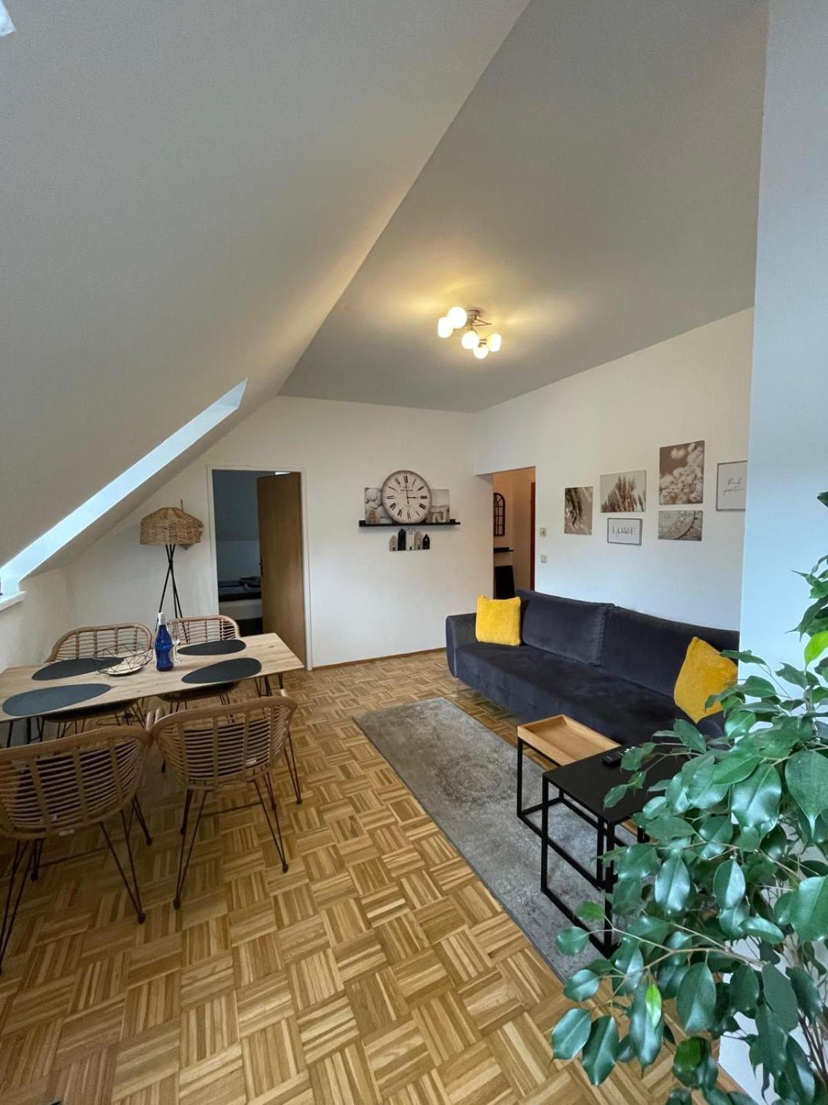 Bullsliving Seeapartment 5 Velden am Wörthersee Kültér fotó